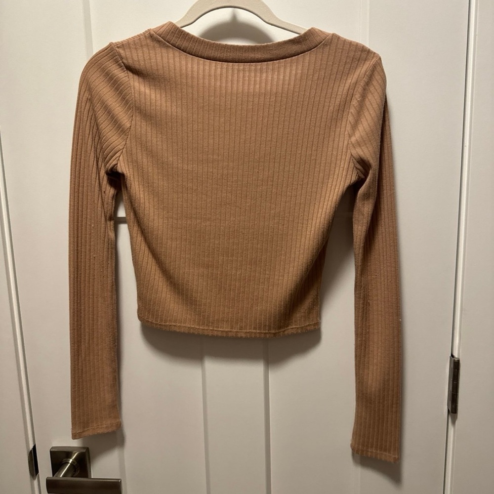 Button top - Picture 2 of 4